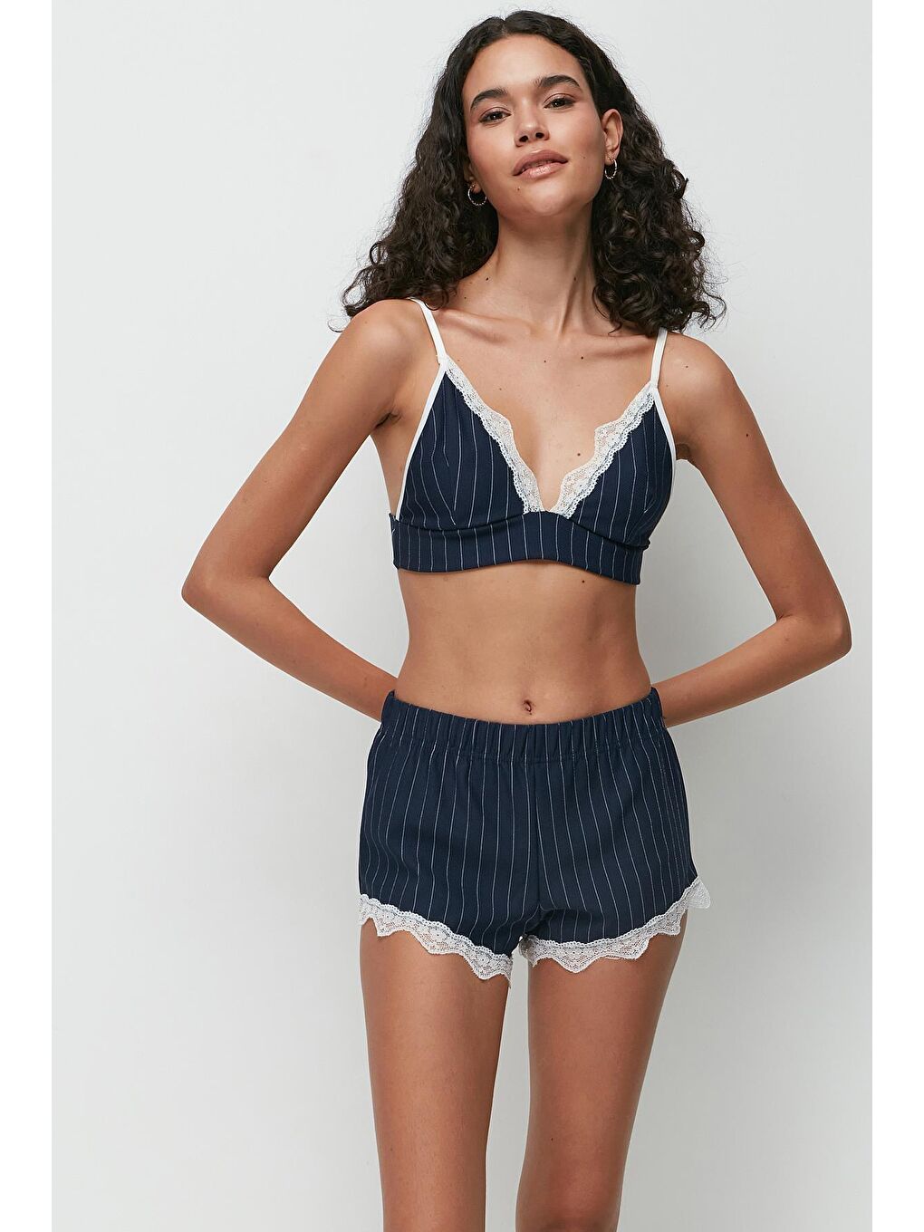 Dantel Detay Bralet Şort Takım 9142 Lacivert-1