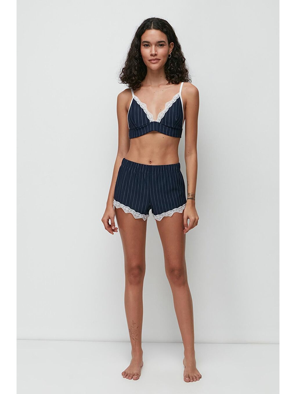 Dantel Detay Bralet Şort Takım 9142 Lacivert-2