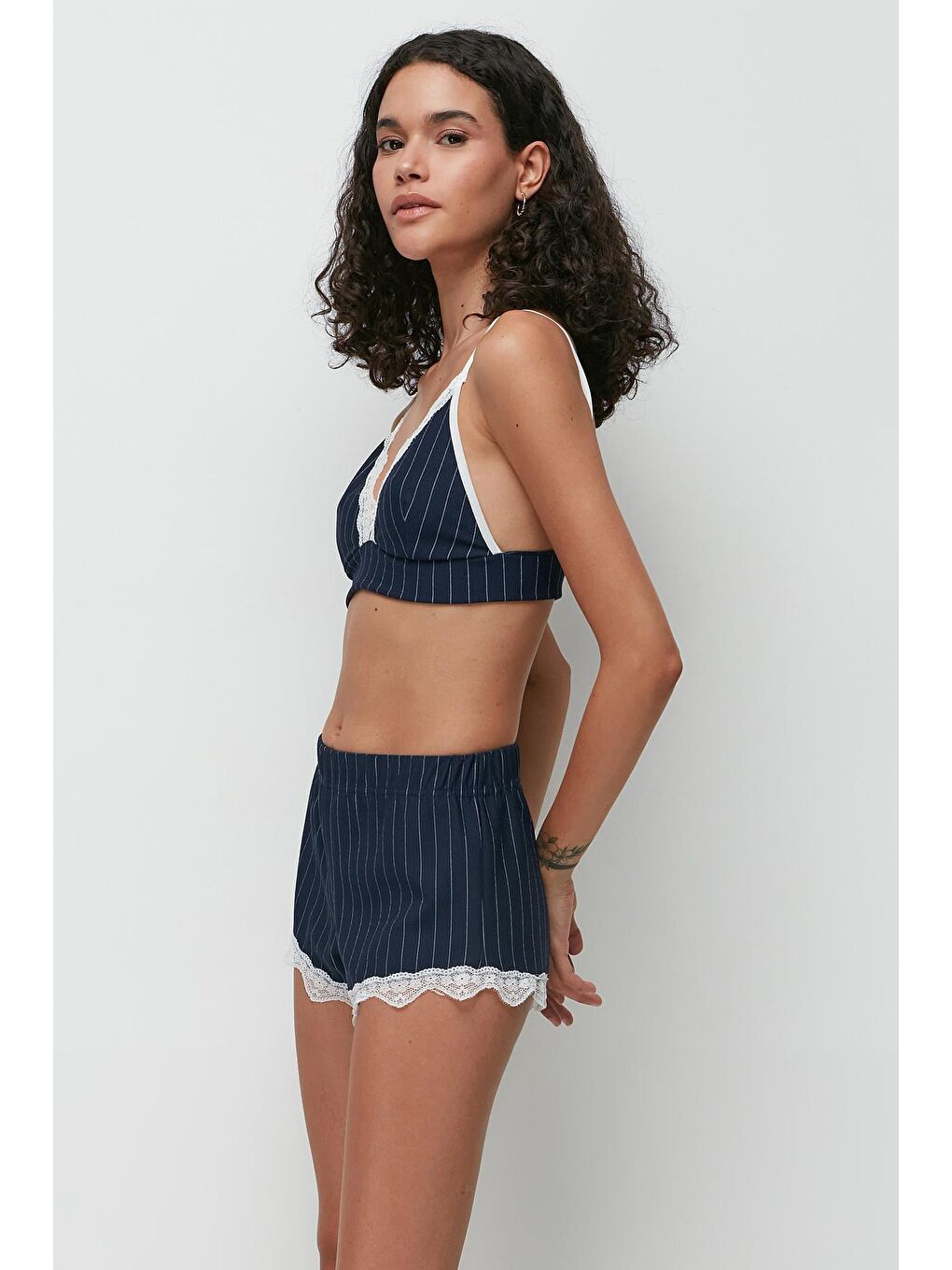 Dantel Detay Bralet Şort Takım 9142 Lacivert-5