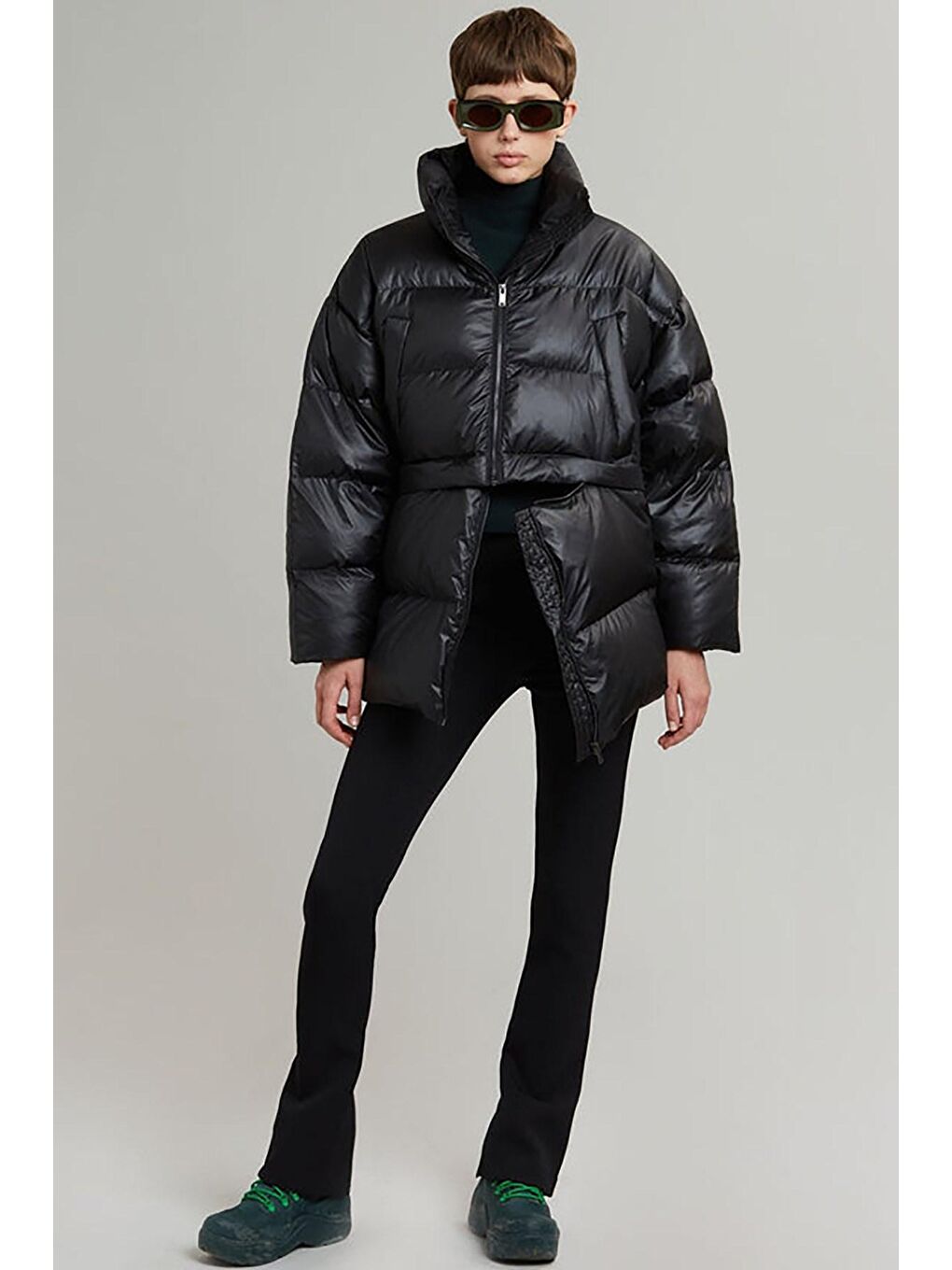 Siyah Fermuar Detaylı Kısaltılabilir Şişme Mont Mg1398-5