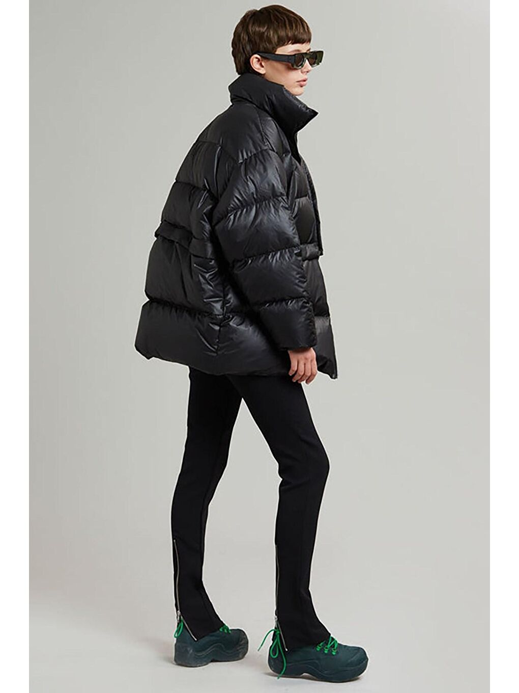 Siyah Fermuar Detaylı Kısaltılabilir Şişme Mont Mg1398-8