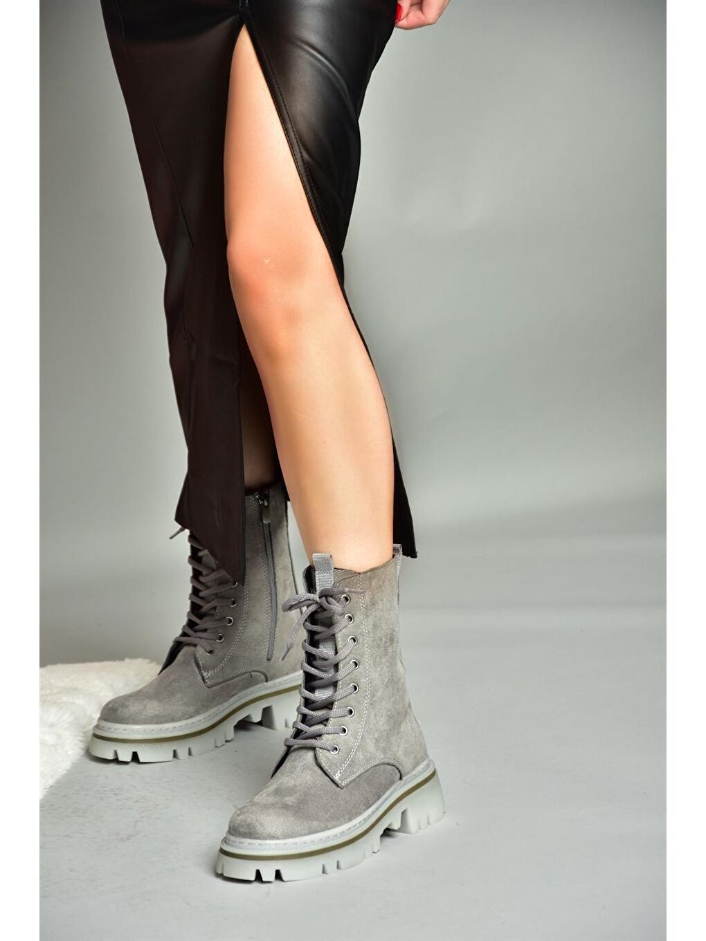 R5248022 Gri Kadın Bot-1