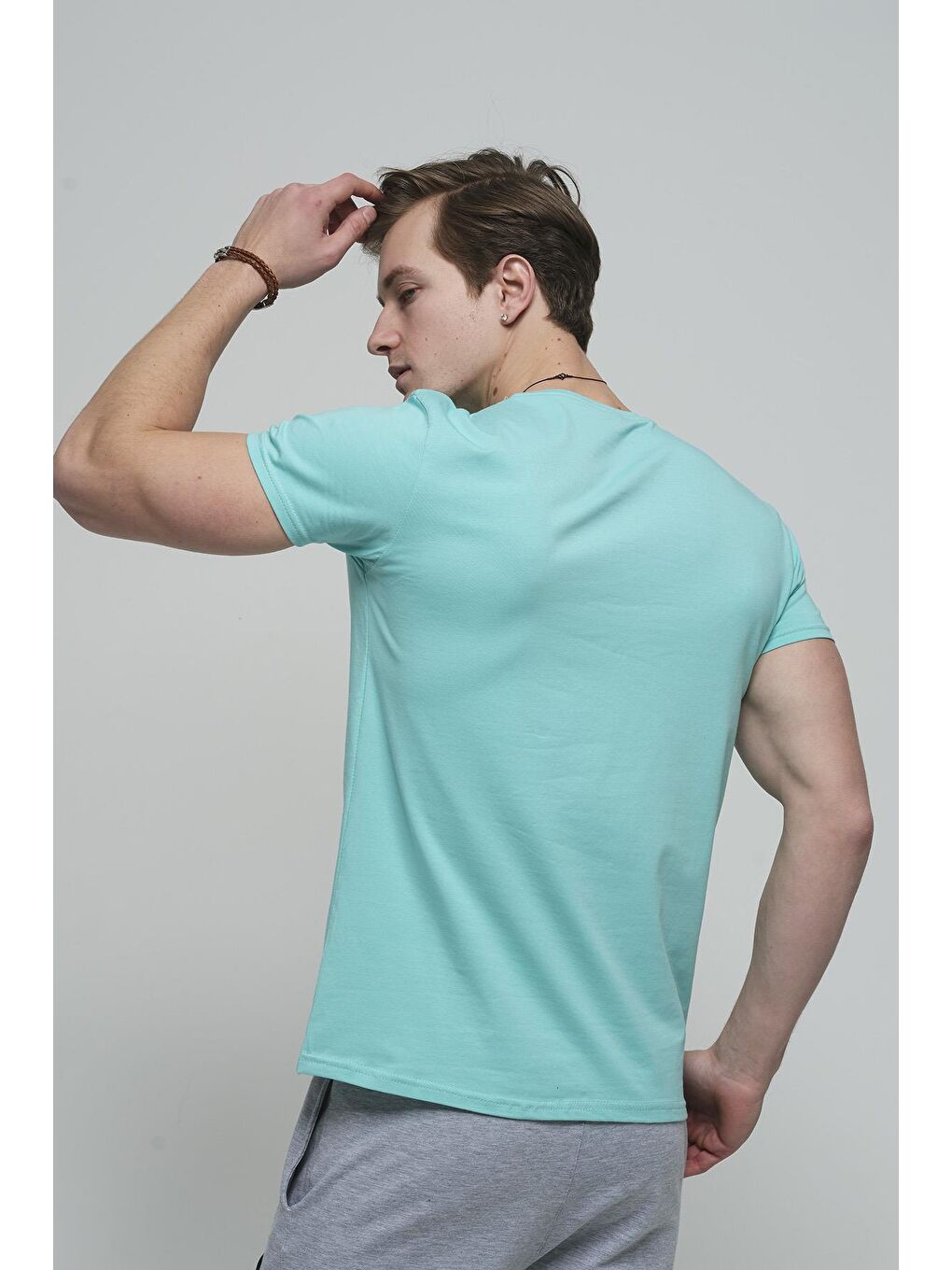 Turkuaz Slim Fit Likralı Bisiklet Yaka Erkek Basic Tişört-3