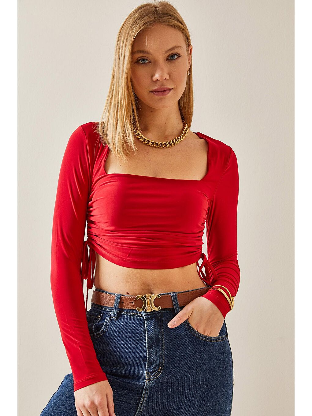 Kırmızı Kare Yaka Büzgülü Crop Bluz 4KXK2-47779-04-1