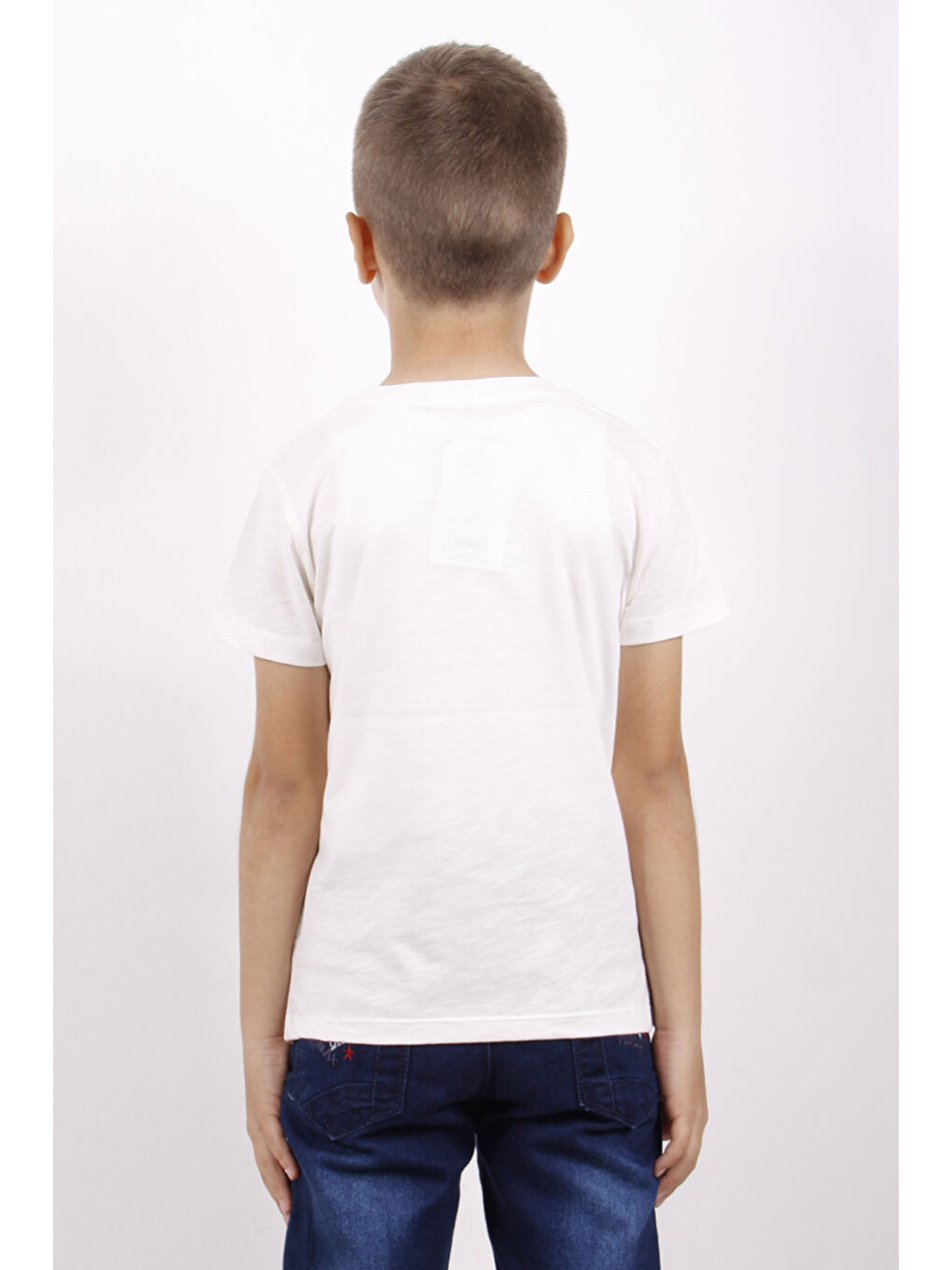 Beyaz Erkek Çocuk Awesome Pul Nakışlı T-Shirt-1