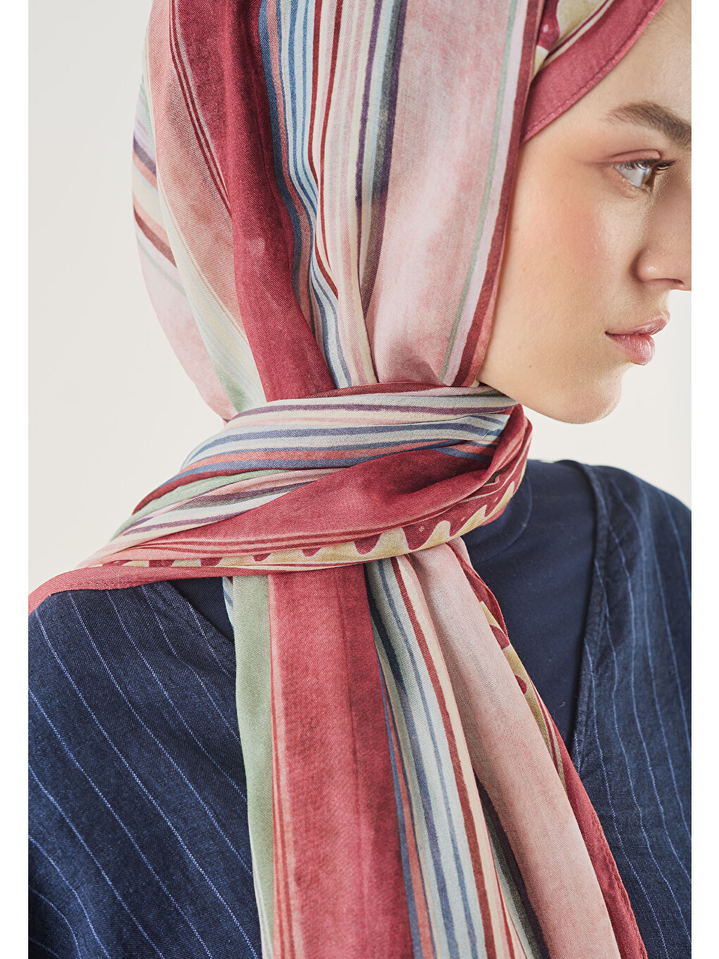 Kırmızı Line Harmony Desen Soft Viskon Şal Vişne Çürüğü-3