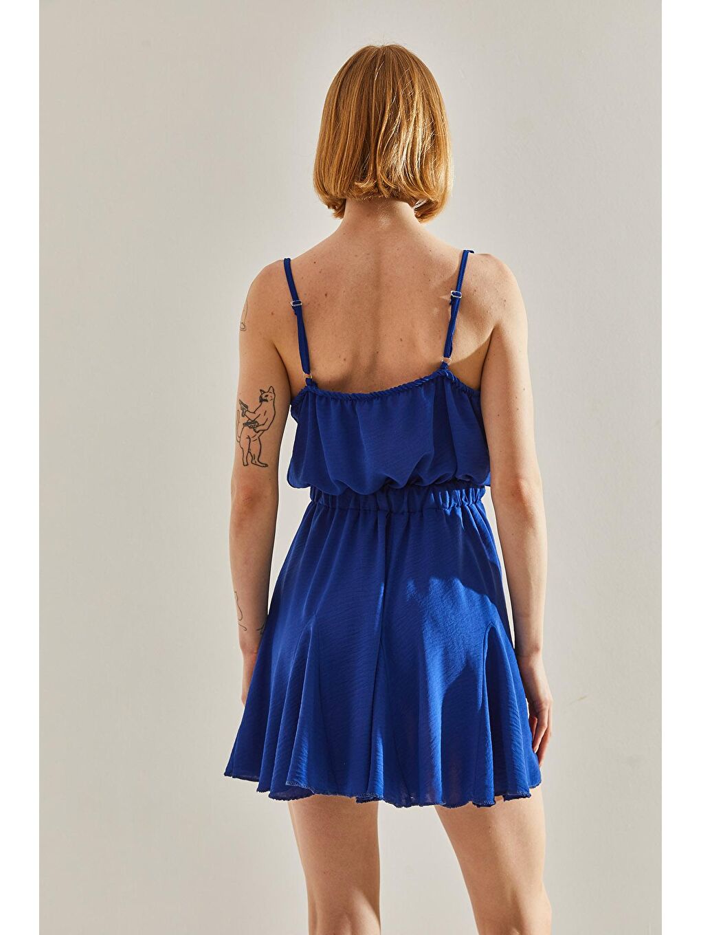 Mavi Kadın Yakası Örgü Detaylı Etek Ucu Volanlı Askılı Elbise-1