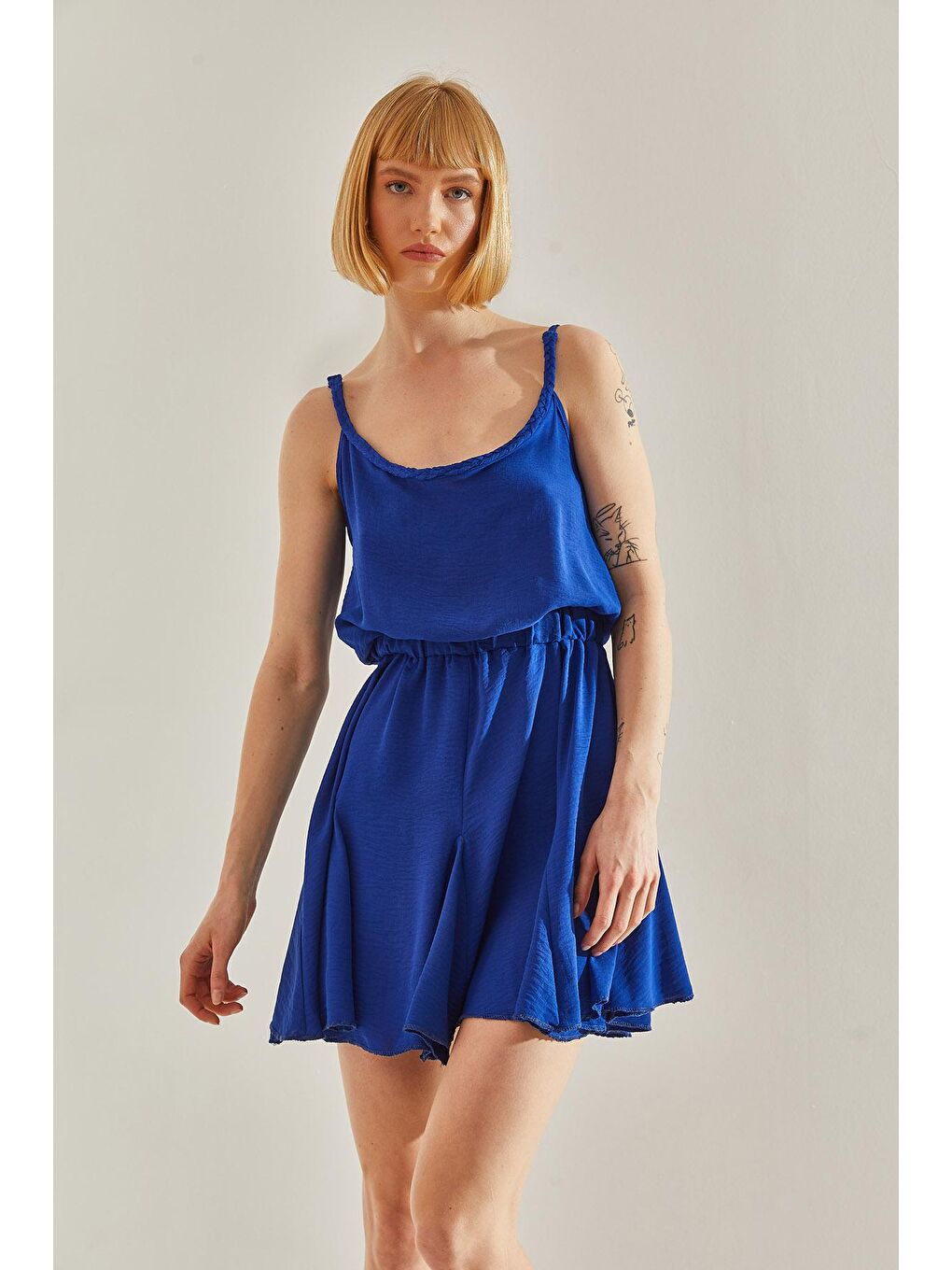 Mavi Kadın Yakası Örgü Detaylı Etek Ucu Volanlı Askılı Elbise-3