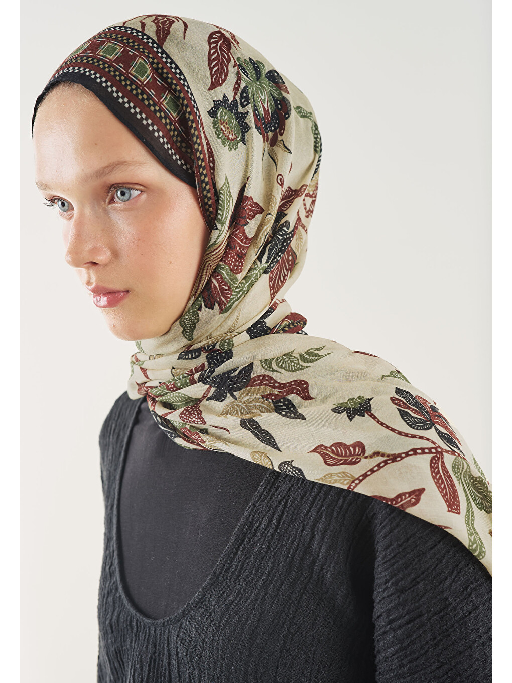 Kahverengi Mystic Bloom Desen Soft Viskon Şal Kiremit-3
