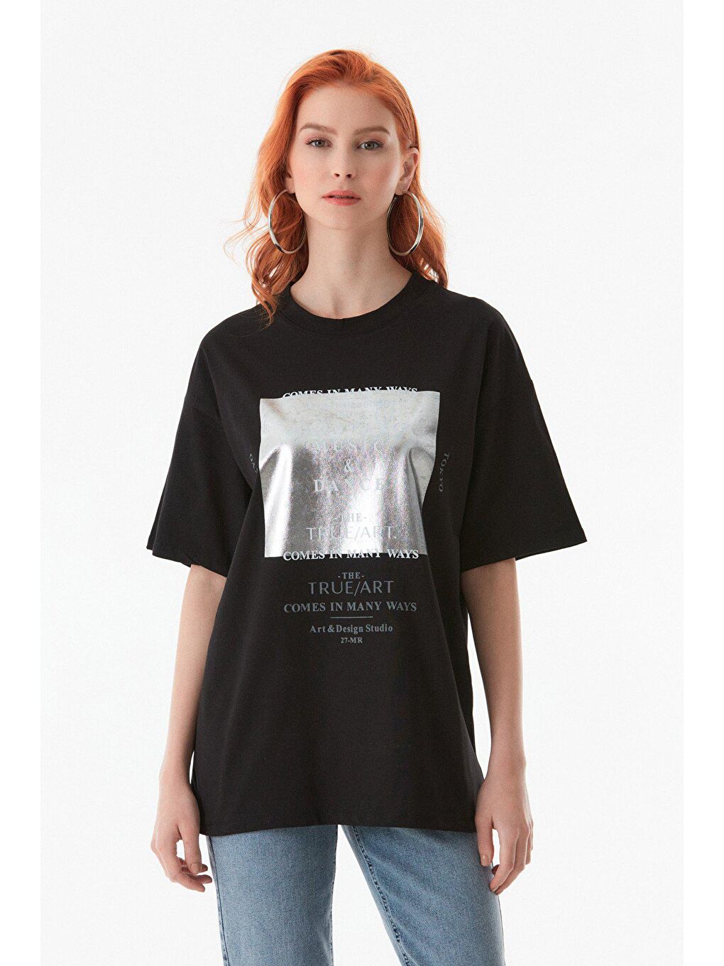 Siyah Baskılı Bisiklet Yaka Oversize Tişört-4