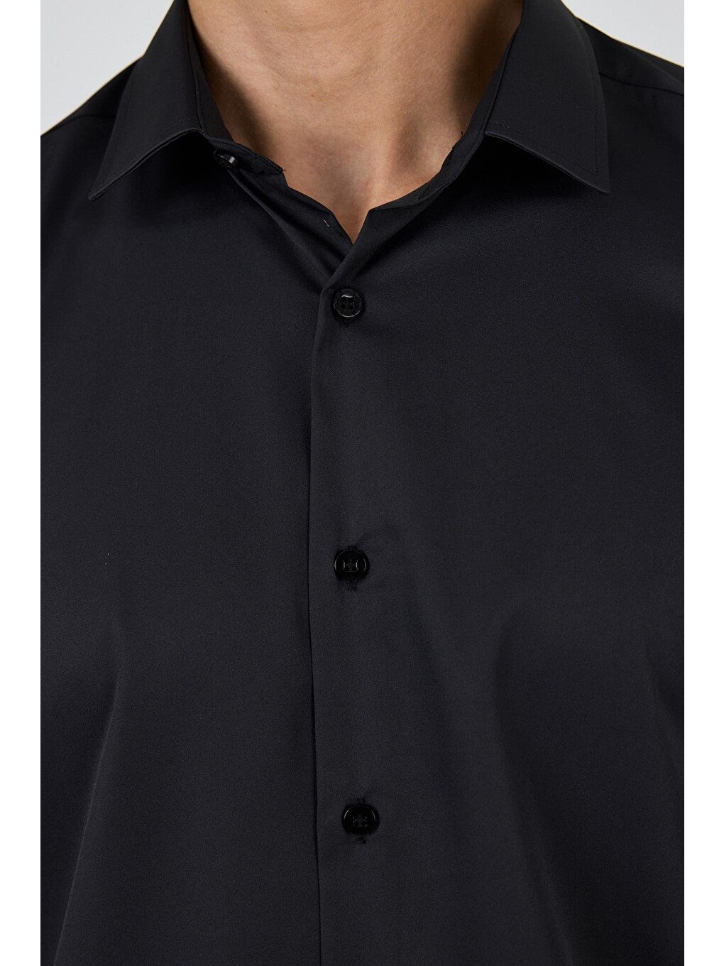 Siyah Sert Yaka Cepsiz Gabardin Uzun Kol Slim Fit Esnek Gömlek 1004250234-3