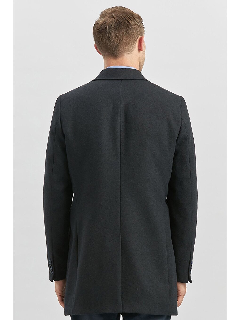 Koyu Lacivert Kaşe Kırlangıç Yaka Yırtmaçlı Kapitoneli Astar Comfort Fit Palto 1005245157-4
