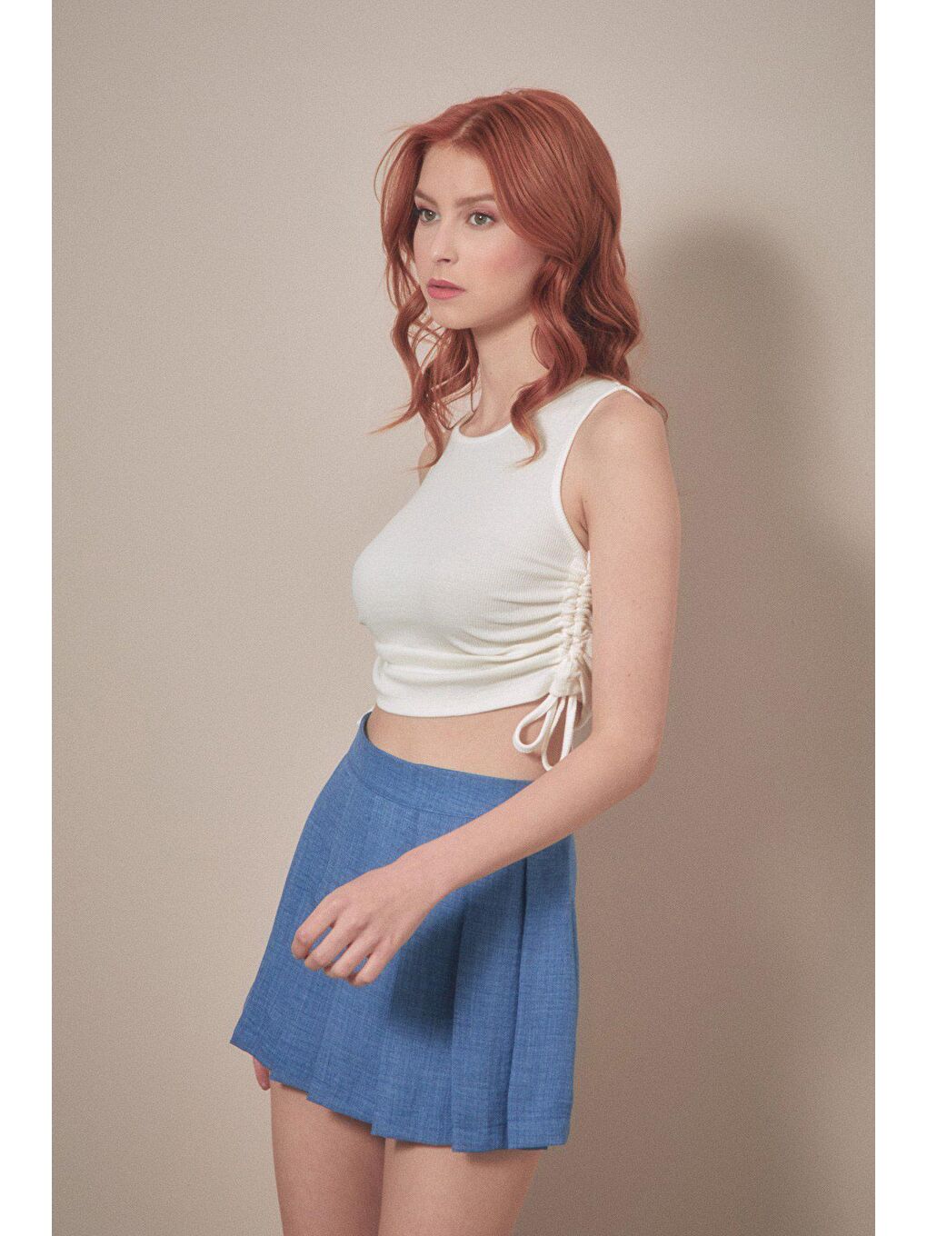 Ekru Fitilli Yanı Büzgülü Crop