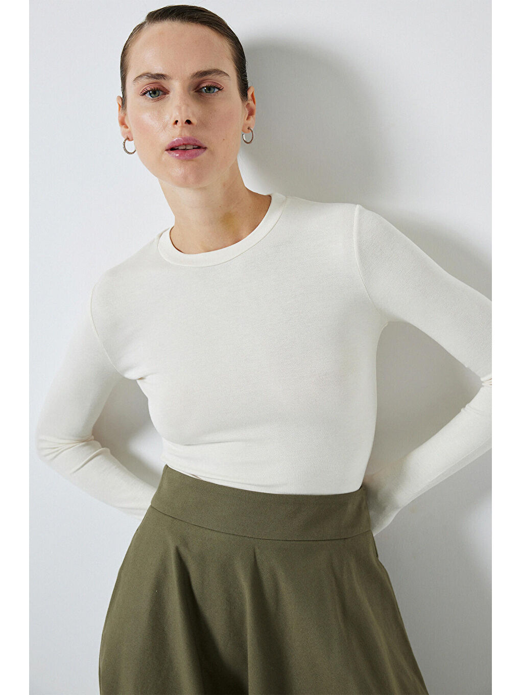 Ekru Basıc Uzun Kollu Body-2