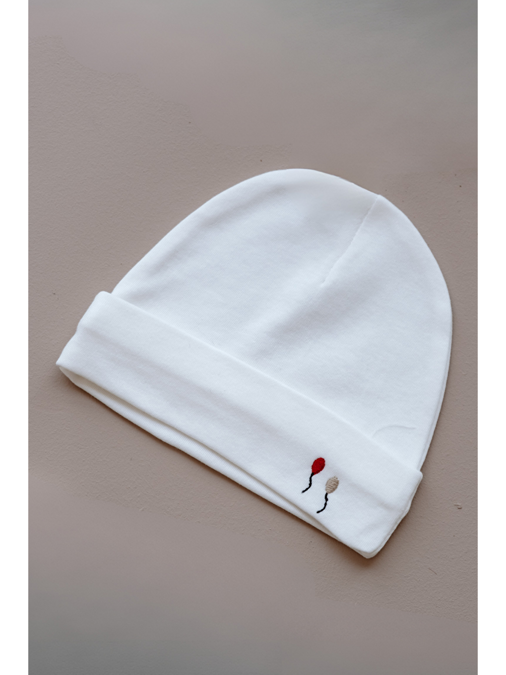 Beyaz Balon Nakışlı Bebek Şapka-1