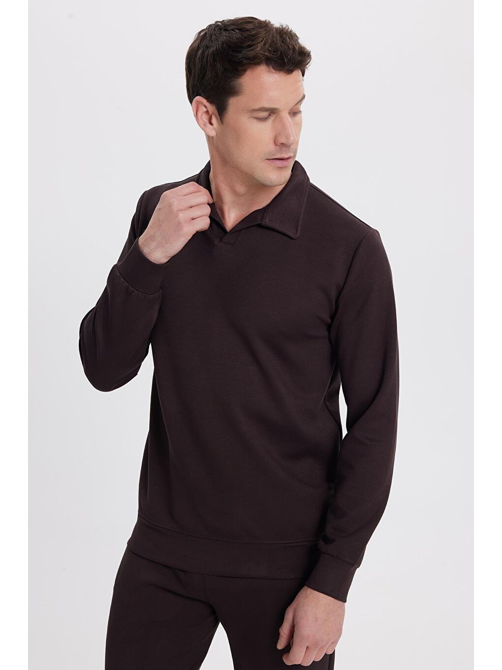 Erkek Relax Fit Rahat Kesim Polo V Yaka Kahverengi Sweatshirt-5