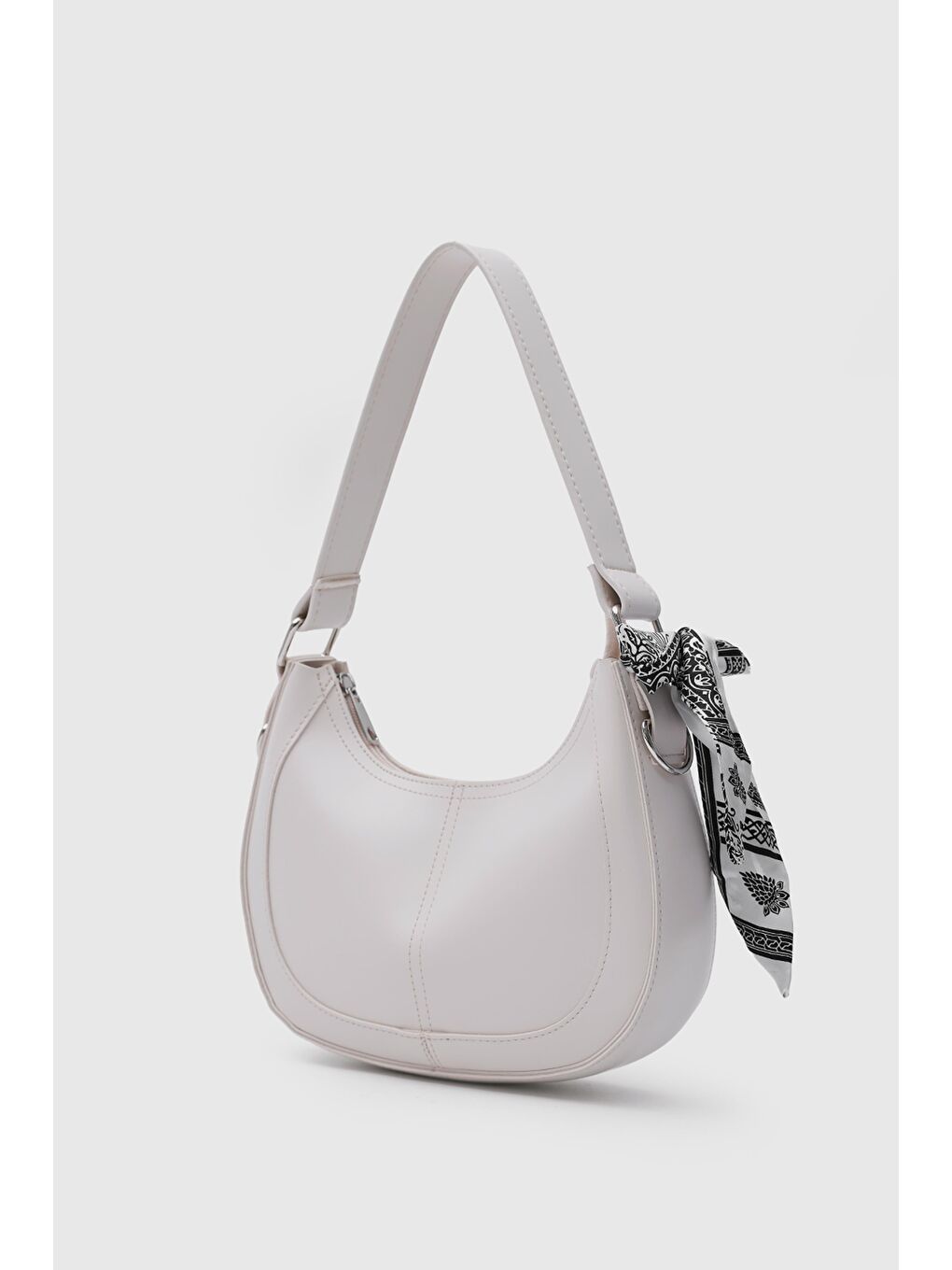 Ekru Caldera Fular Detaylı Baget Çanta Krem-1