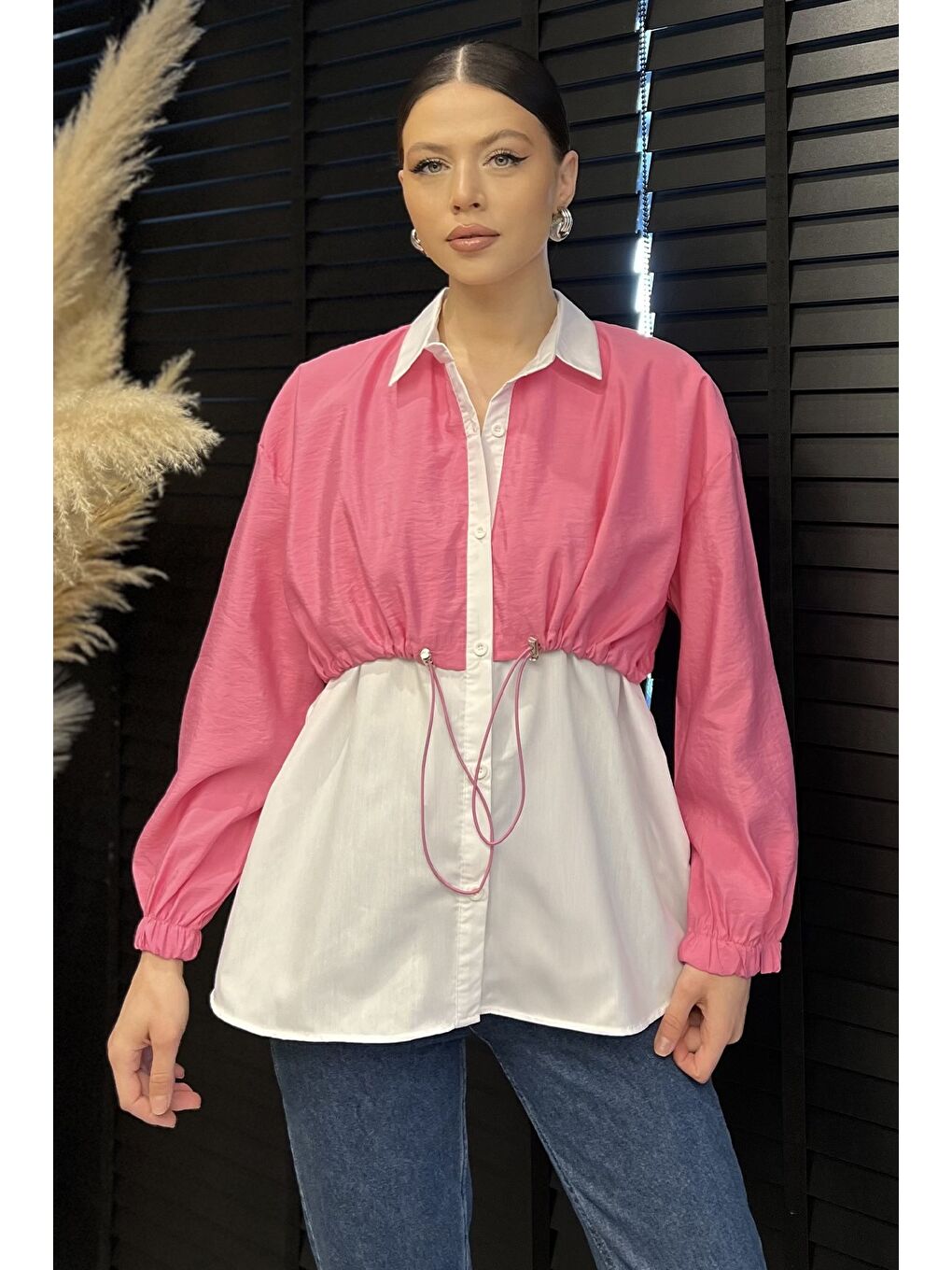 Pembe Bel Büzgülü Kadın Paraşüt Garnili Gömlek-1