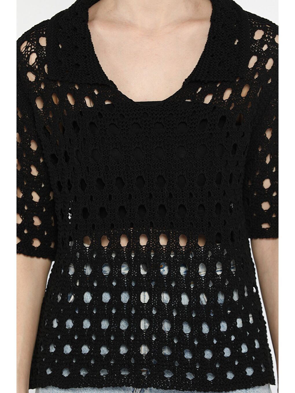 Siyah Kadın Polo Yaka Ajurlu Mevsimlik Triko Bluz-2