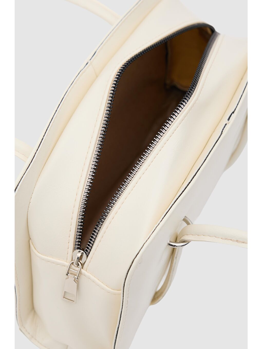 Ekru Hansal Metal Detaylı Baget Çanta Krem-5