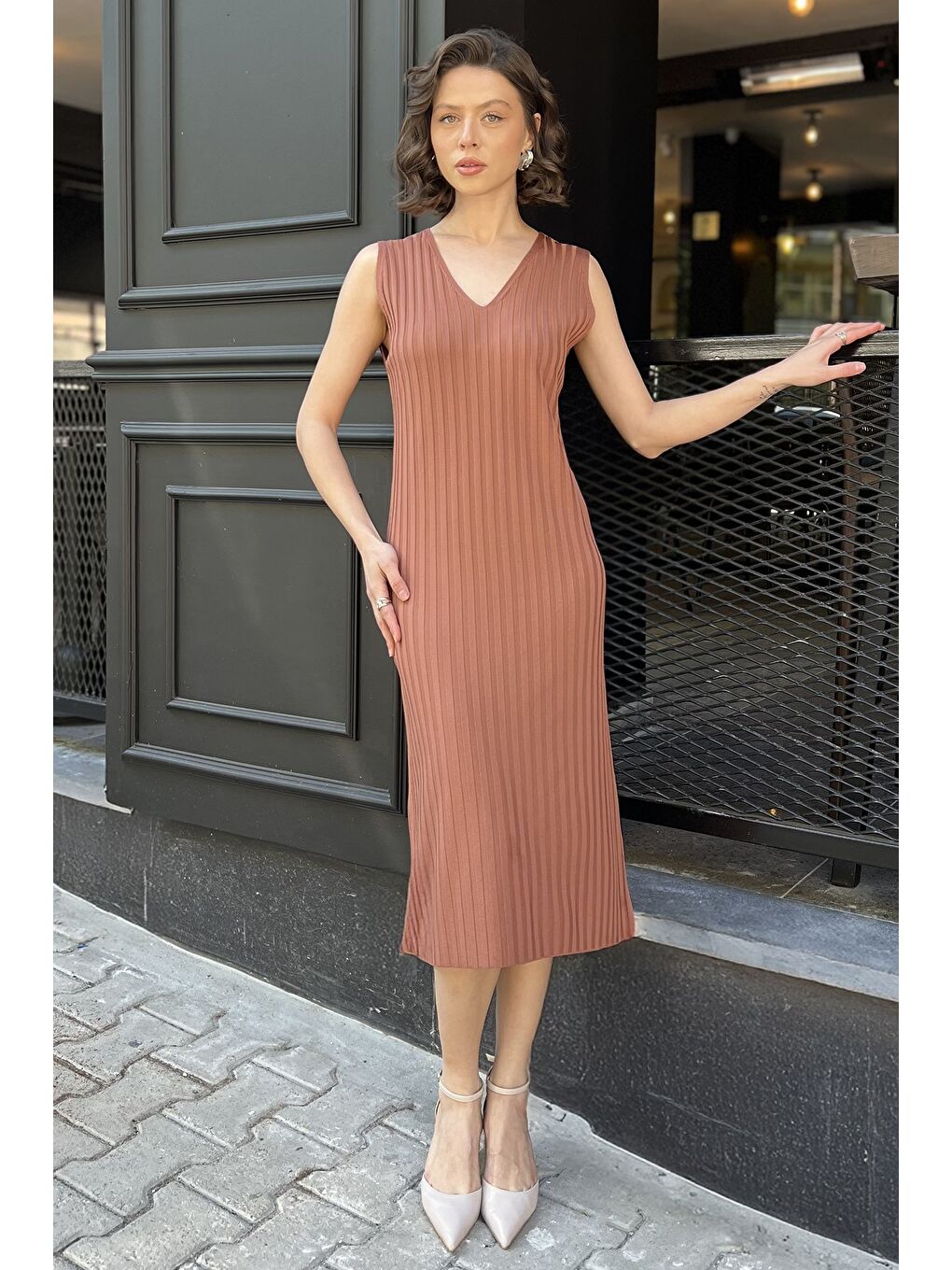 Kahverengi Kadın Sıfır Kol Triko Elbise