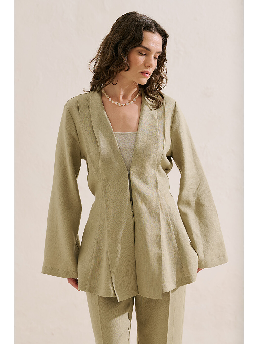 Bej Keten Pileli Kimono Ceket Taş-4