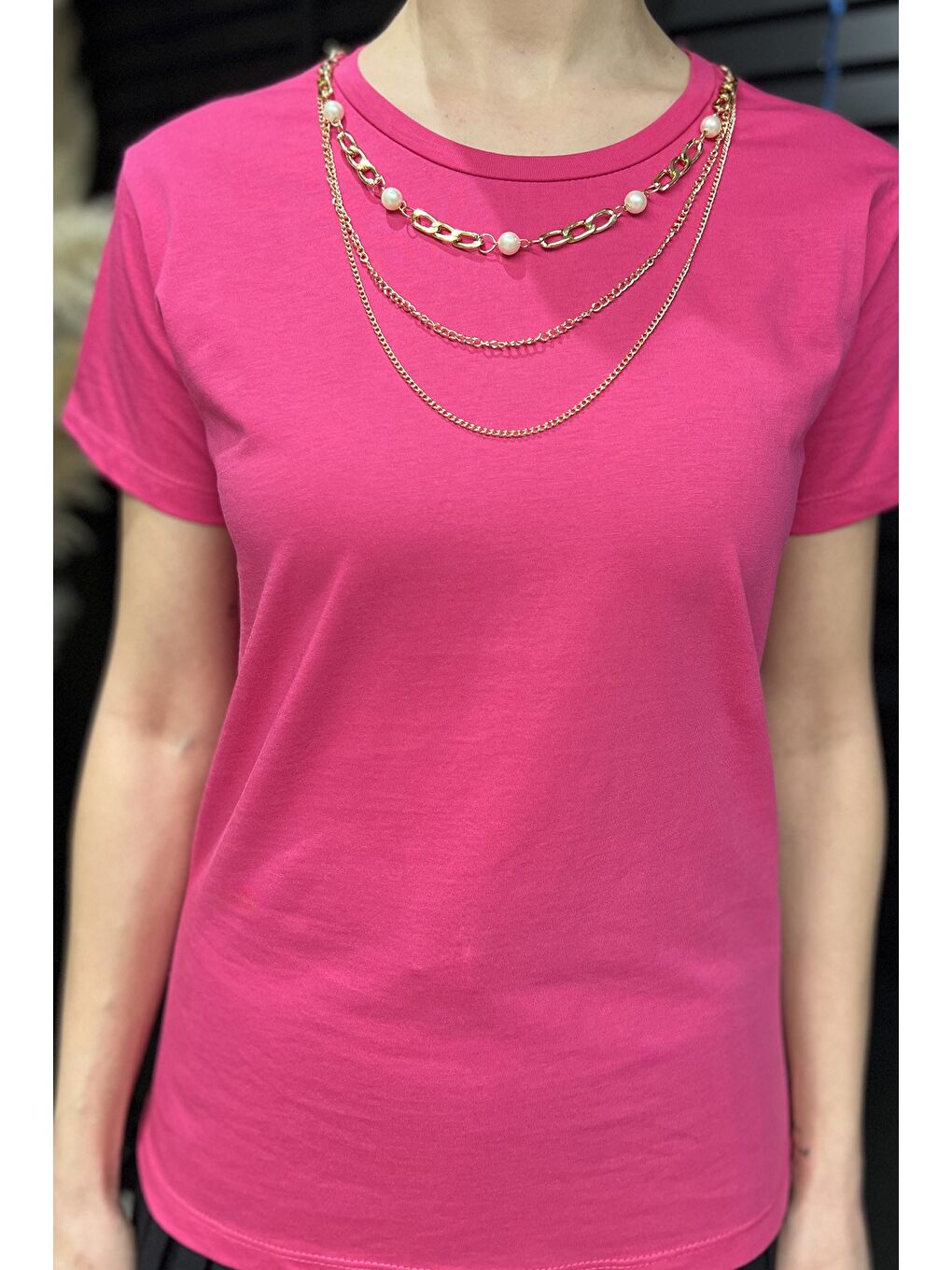 Fuşya Kadın Aksesuarlı Bisiklet Yaka Tişört-3