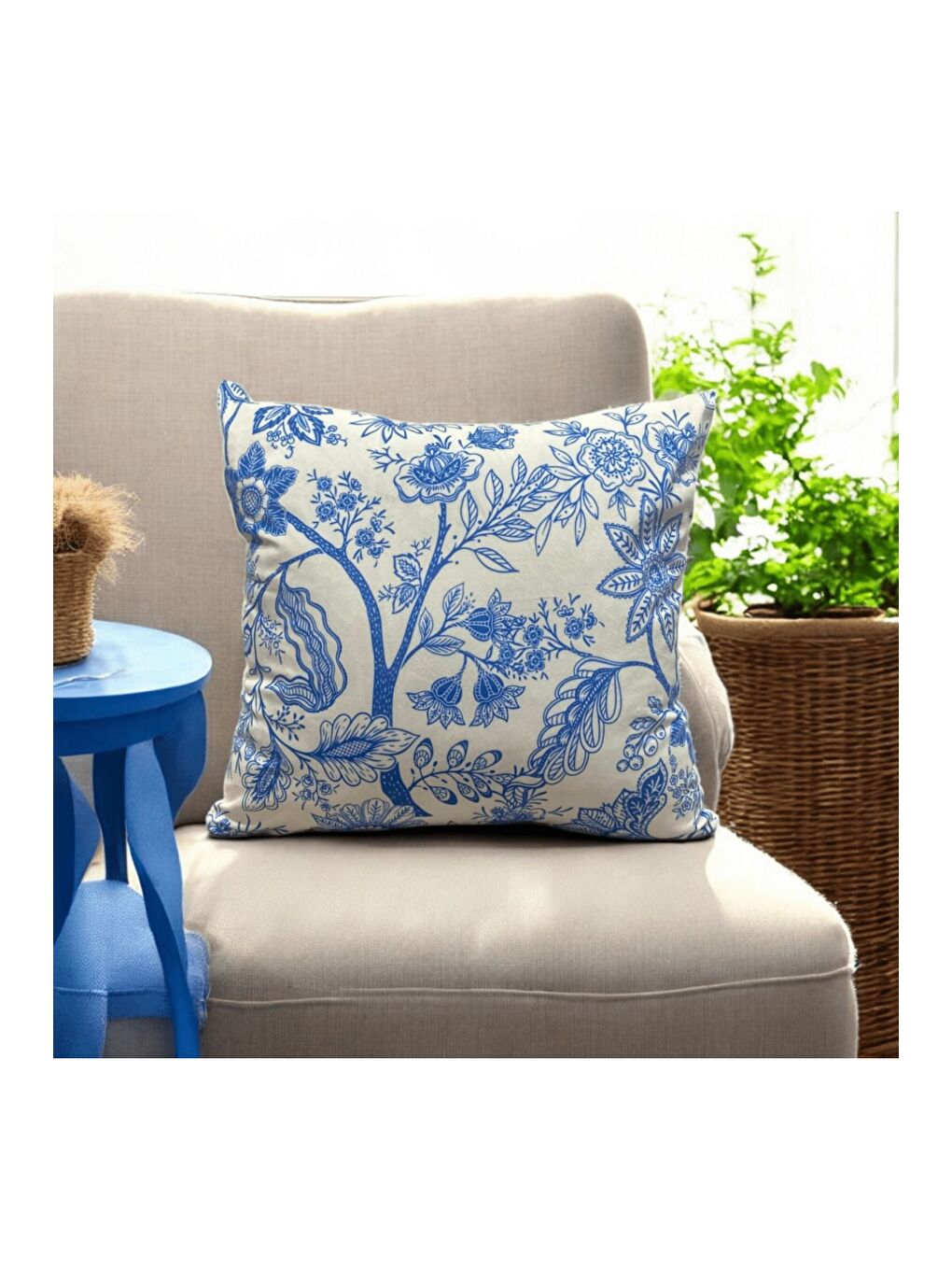 Mavi Çiçekli Yaz Desen Dijital baskı Dekoratif Kırlent Kılıfı 43x43-2