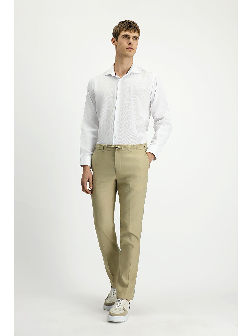 Bej Slim Fit Dar Kesim Beli Lastikli İpli Keten Karışımlı Pantolon-1