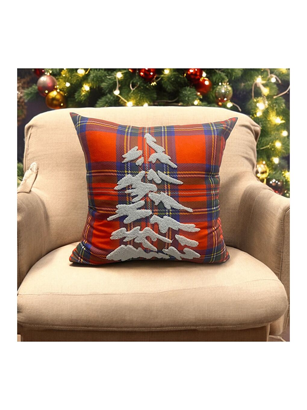 Outlet Yılbaşı Kırlent Kılıfı Kırmızı Ekose Kumaş Beyaz Punch Yılbaşı Ağacı Desenli Süzene Panç-3