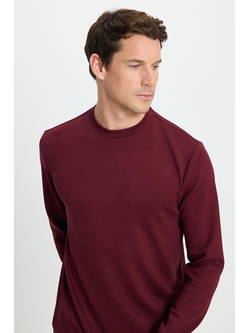 Erkek Standart Fit Normal Kesim Uzun Kollu Ekstra Soft Modal Kumaş Bisiklet Yaka Bordo Sweatshirt-1