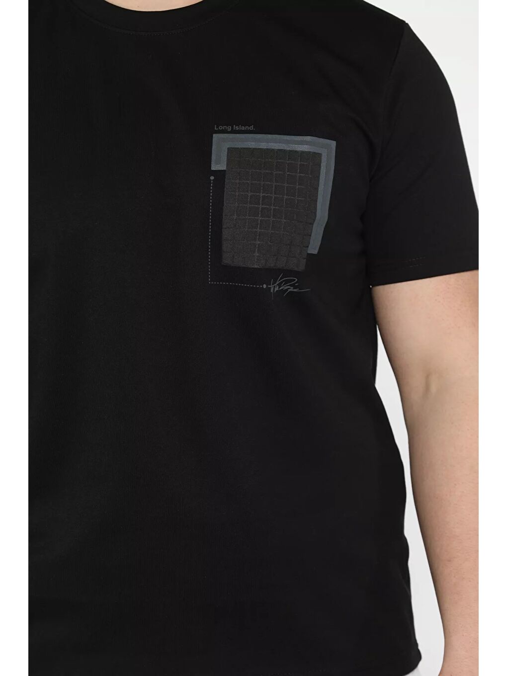 Siyah Erkek Bisiklet Yaka Baskılı Tişört-3