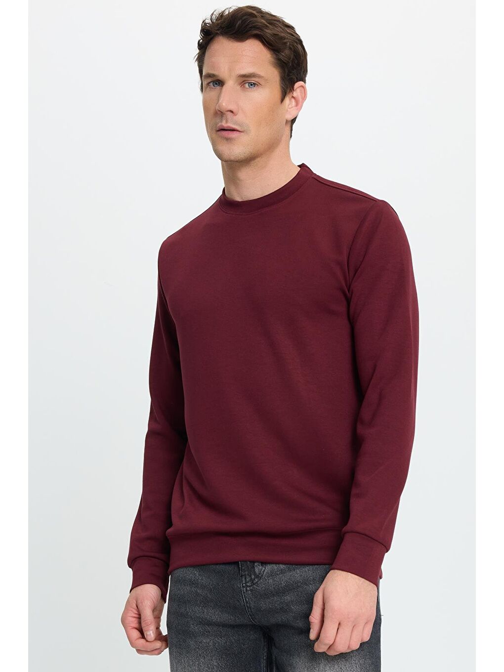 Erkek Standart Fit Normal Kesim Uzun Kollu Ekstra Soft Modal Kumaş Bisiklet Yaka Bordo Sweatshirt-5