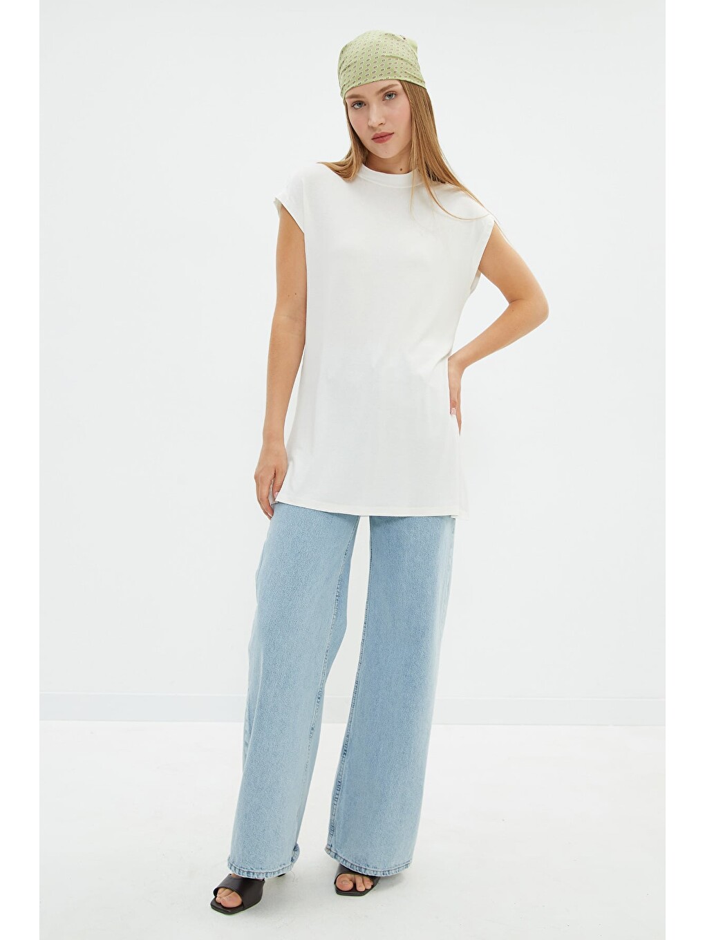 Ekru Fullamodest Basic Dik Yaka Kolsuz Tunik-2
