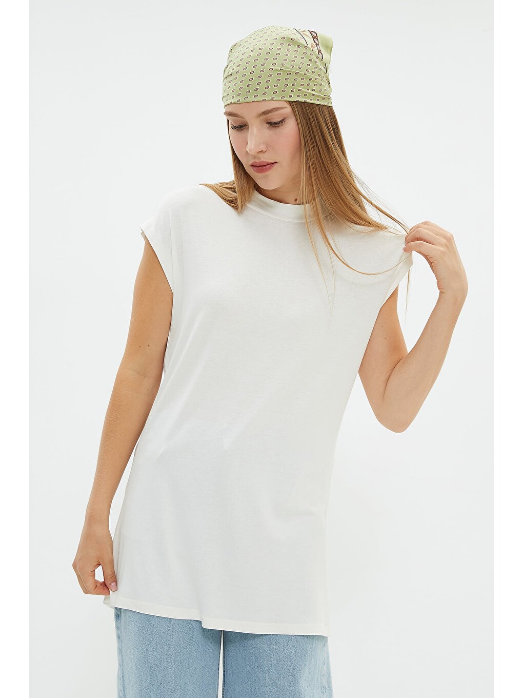 Ekru Fullamodest Basic Dik Yaka Kolsuz Tunik-3