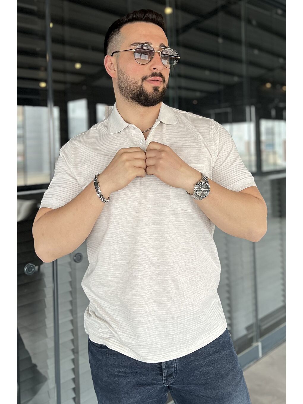 Bej Erkek Polo Yaka Yarım Düğmeli Cepli Tişört-1