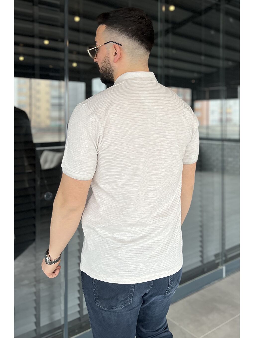 Bej Erkek Polo Yaka Yarım Düğmeli Cepli Tişört-2