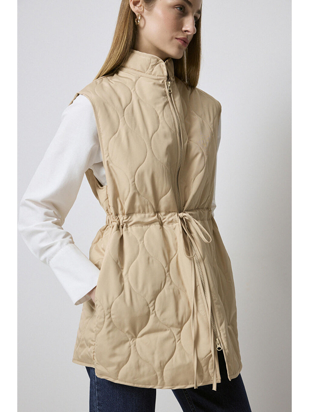 Bej Fermuarlı Kapitone Yelek-3