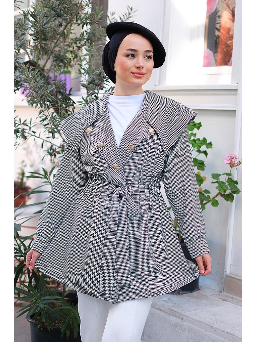 Kazayağı Desenli Bel Büzgülü Ceket Siyah