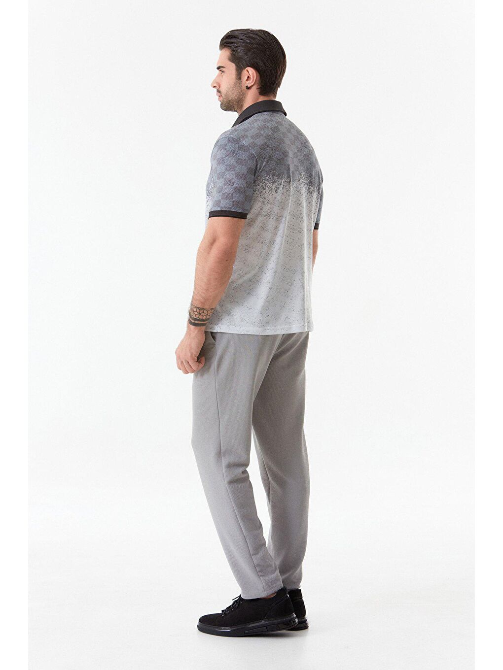 Siyah Baskılı Polo Yaka Tişört-3