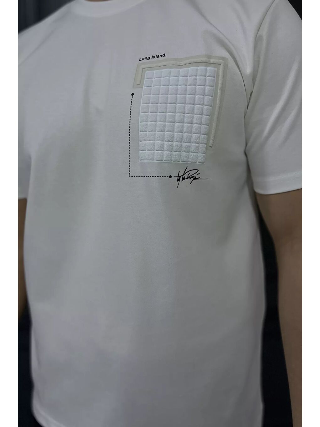 Ekru Erkek Bisiklet Yaka Baskılı Tişört-3