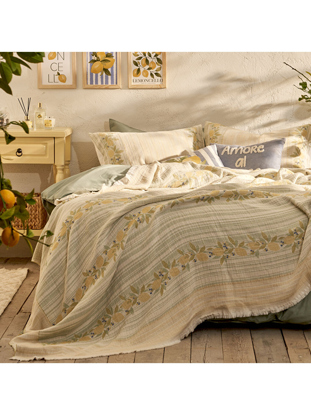 Karışık %100 Pamuk Limonlu Çift Kişilik Yatak Örtüsü Seti (240x260 cm)-1