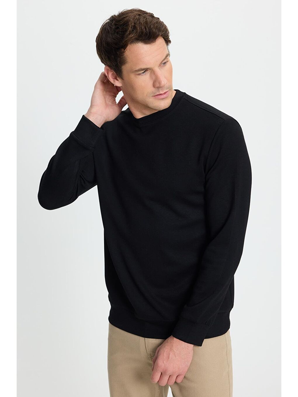 Erkek Standart Fit Normal Kesim Uzun Kollu Ekstra Soft Modal Kumaş Bisiklet Yaka Siyah Sweatshirt-5