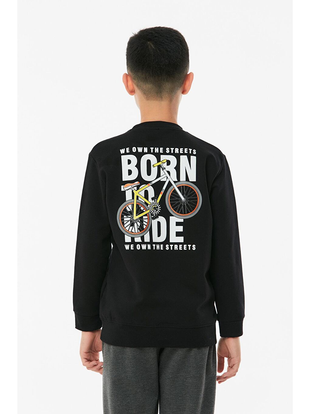 Siyah Baskılı Bisiklet Yaka Erkek Çocuk Sweatshirt-2