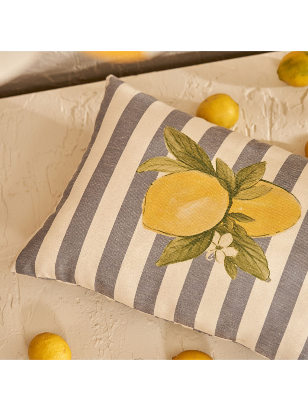 %100 Pamuk Limon Baskılı Kırlent Kılıfı Mavi (35x50 cm)-4