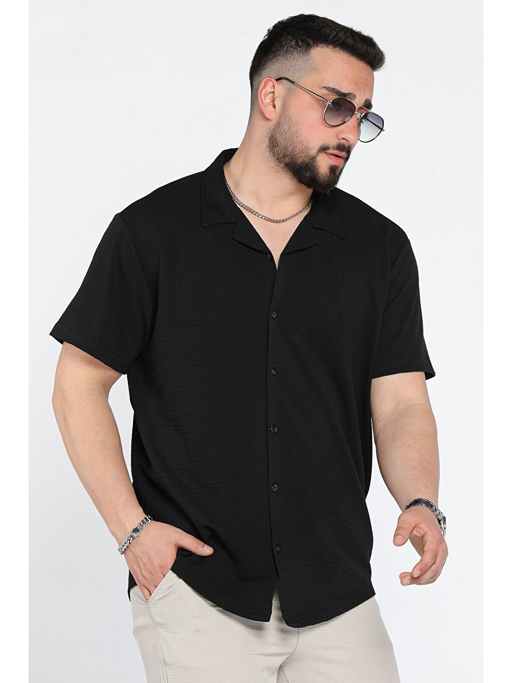 Siyah Kendinden Desenli Erkek Kısa Kol Gömlek