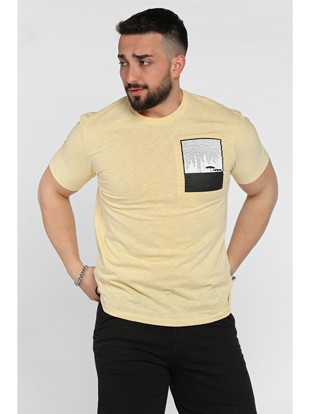 Kahverengi Baskılı Bisiklet Yaka Erkek Tişört-1