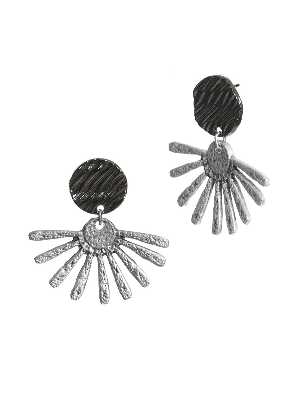 Karışık Kadın Antik Gümüş& Lak Antrasit Kaplama Çivili Model Güneş Küpe