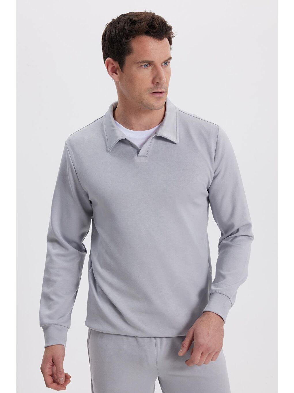 Erkek Relax Fit Rahat Kesim Polo V Yaka Gri Sweatshirt
