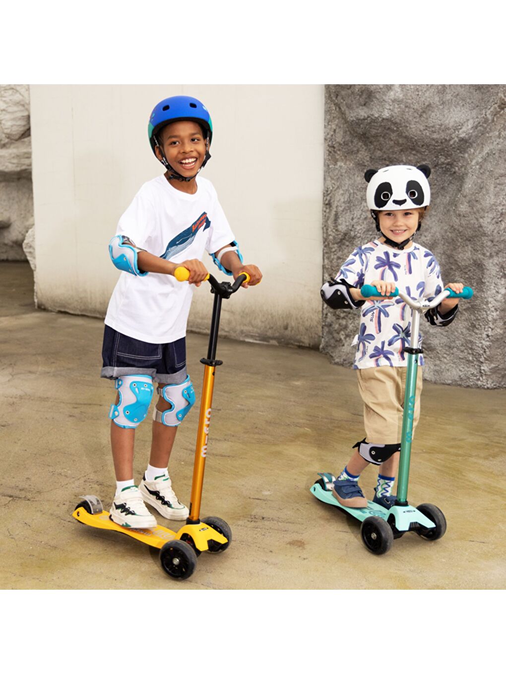 Maxi Deluxe Pro LED 3 Tekerli Işıklı Çocuk Scooter Navy Red-7